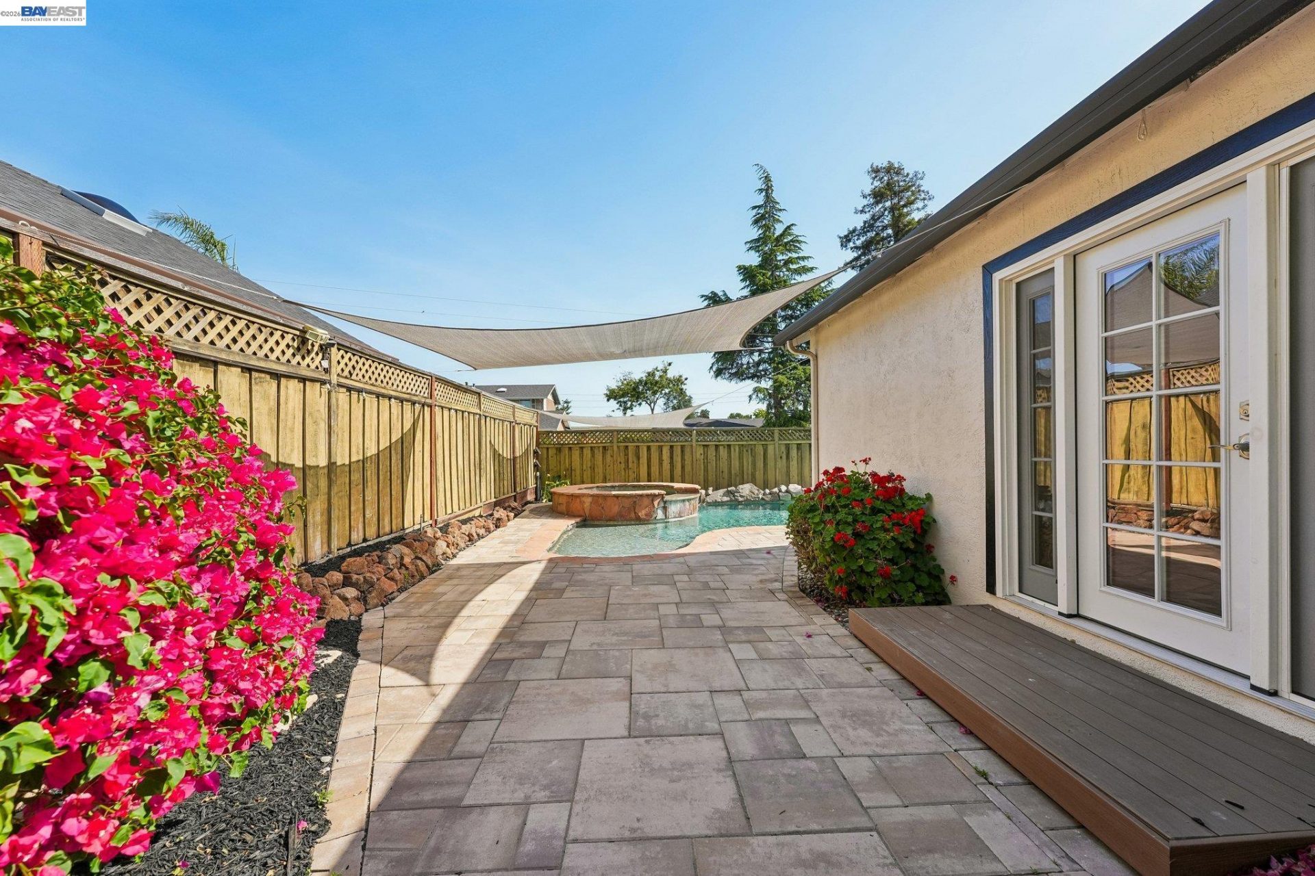 Property photo 38