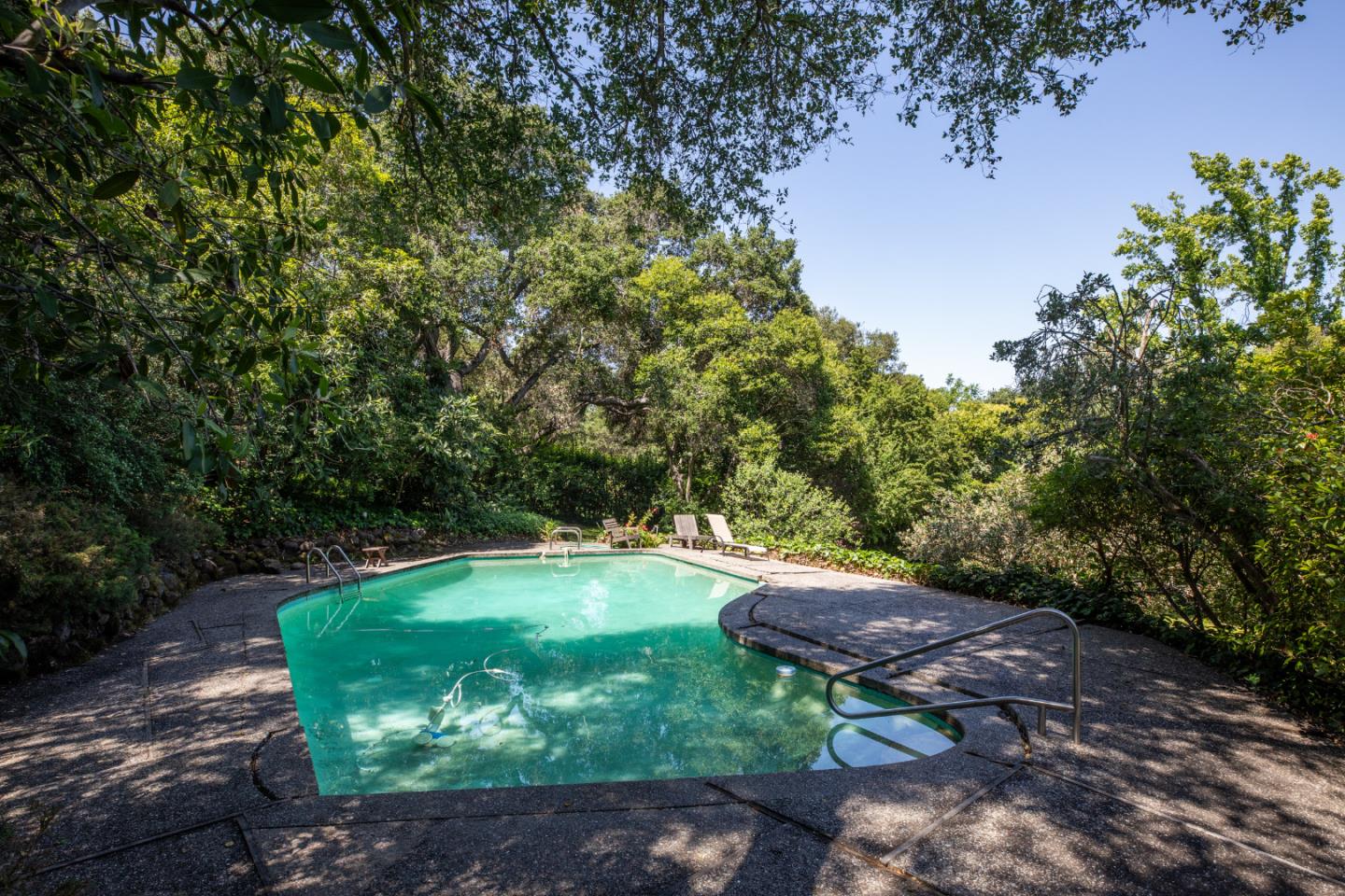 Property photo 44