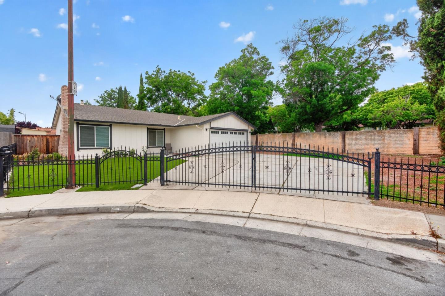 Property photo 12