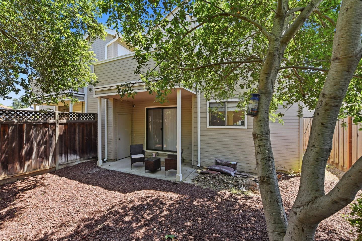 Property photo 31