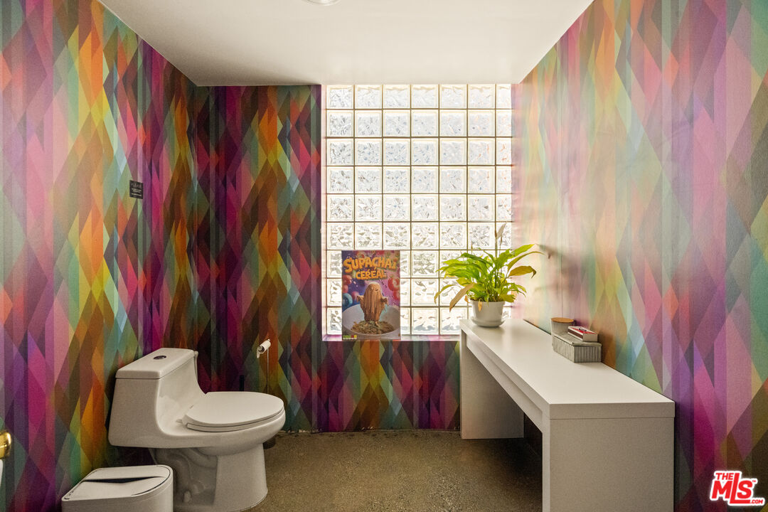 Property photo 43