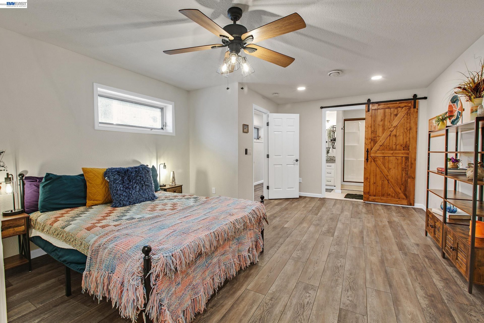 Property photo 33