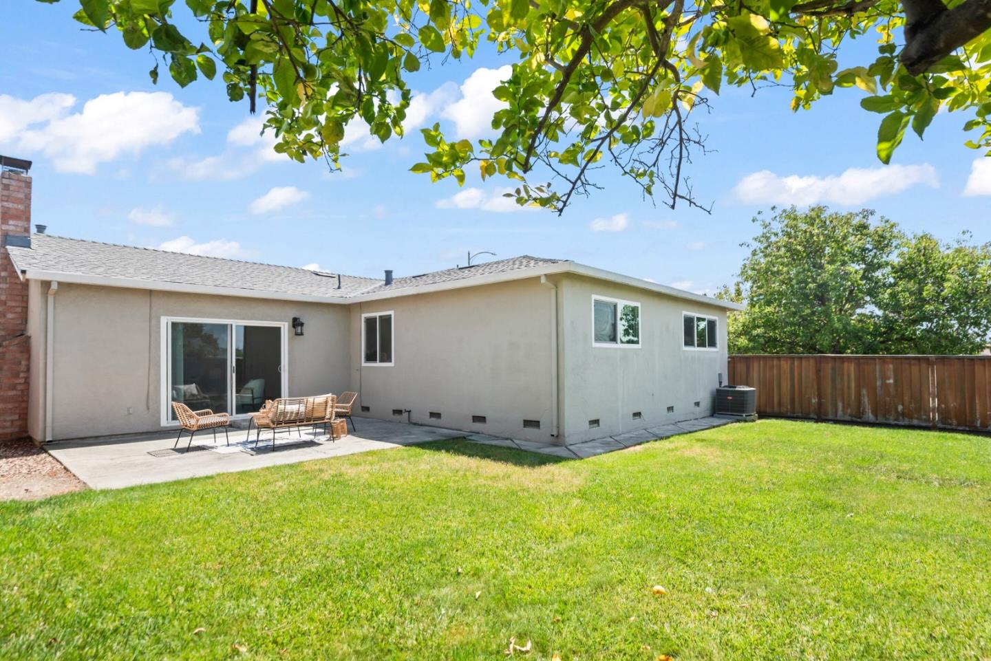 Property photo 38