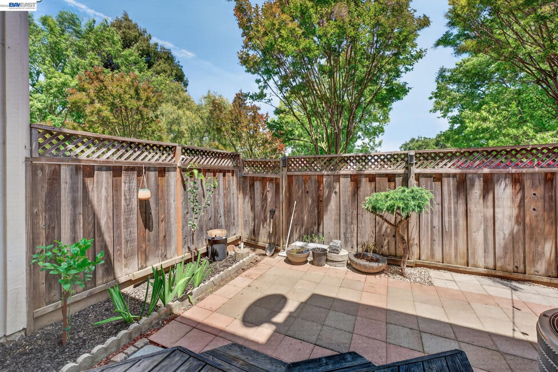 Property photo 37