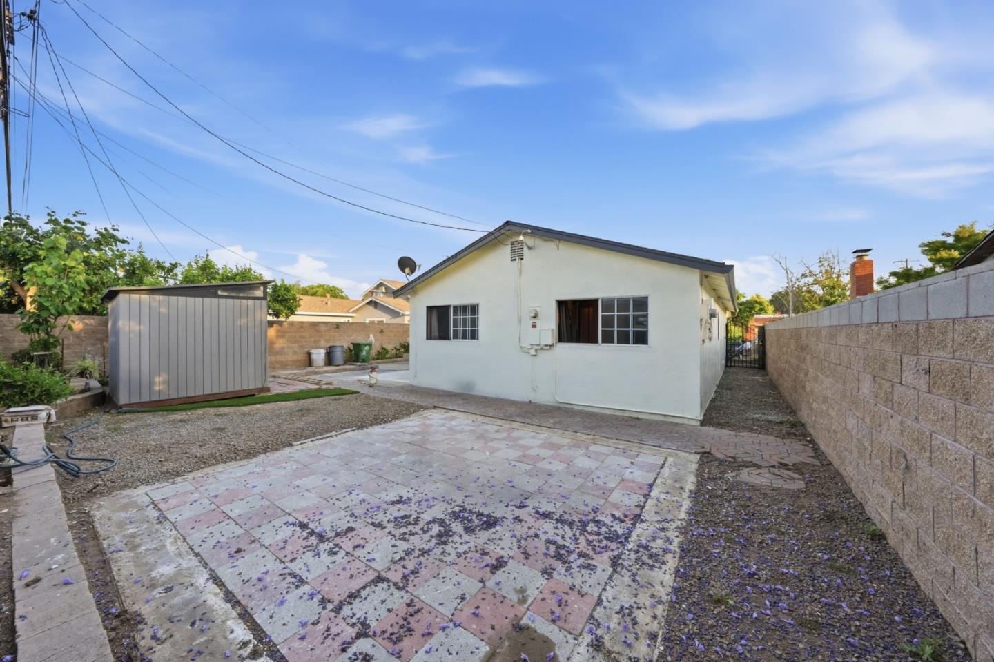 Property photo 37