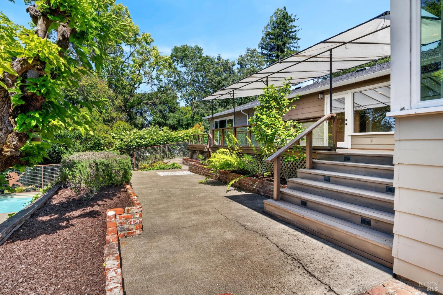 Property photo 46