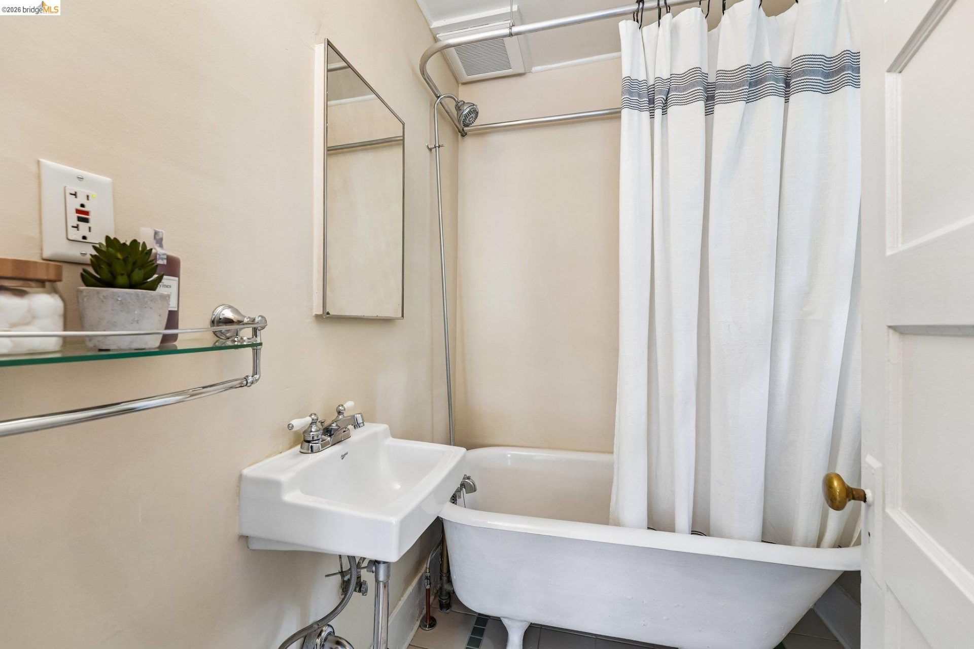 Property photo 48