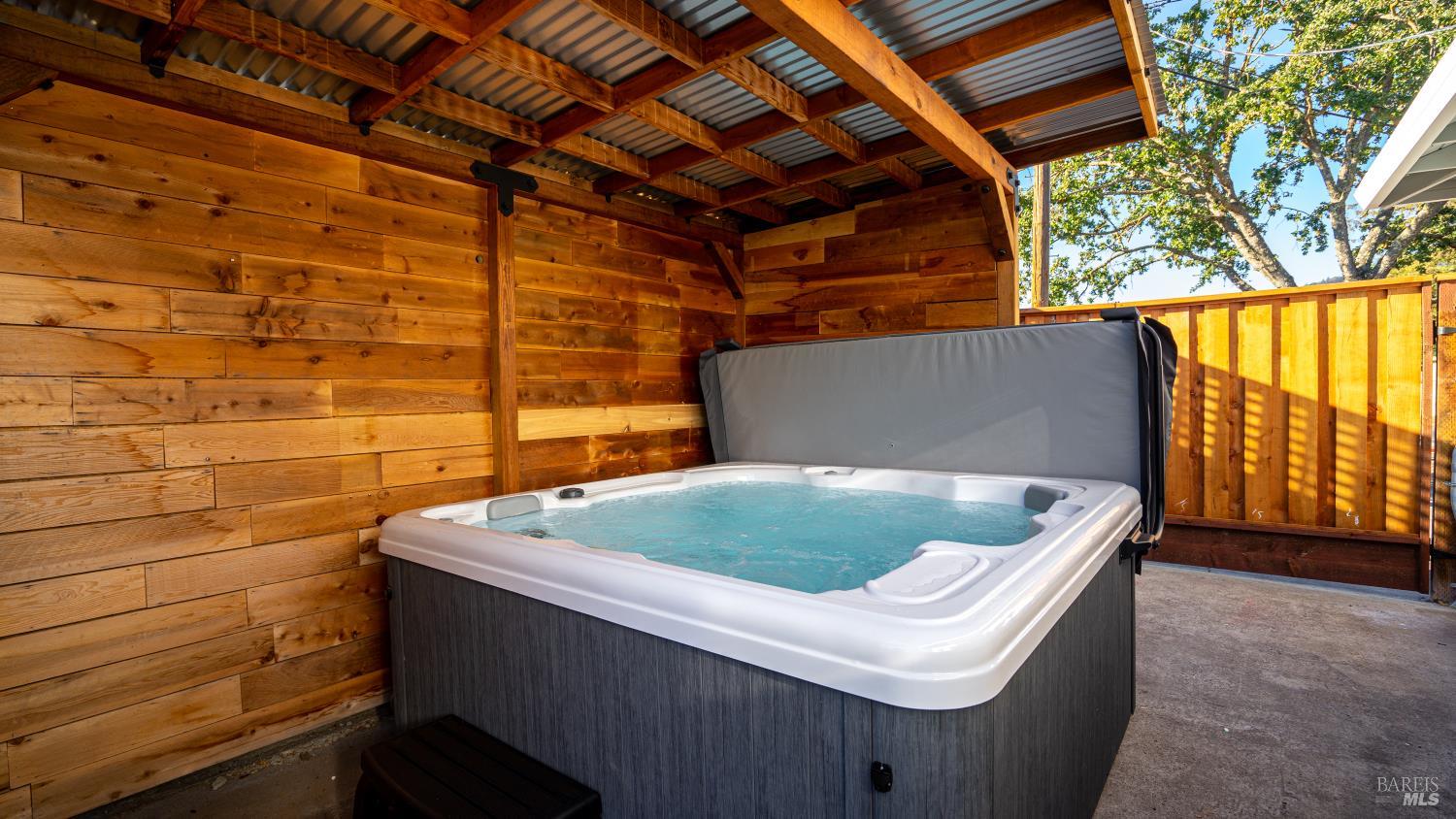 Property photo 35