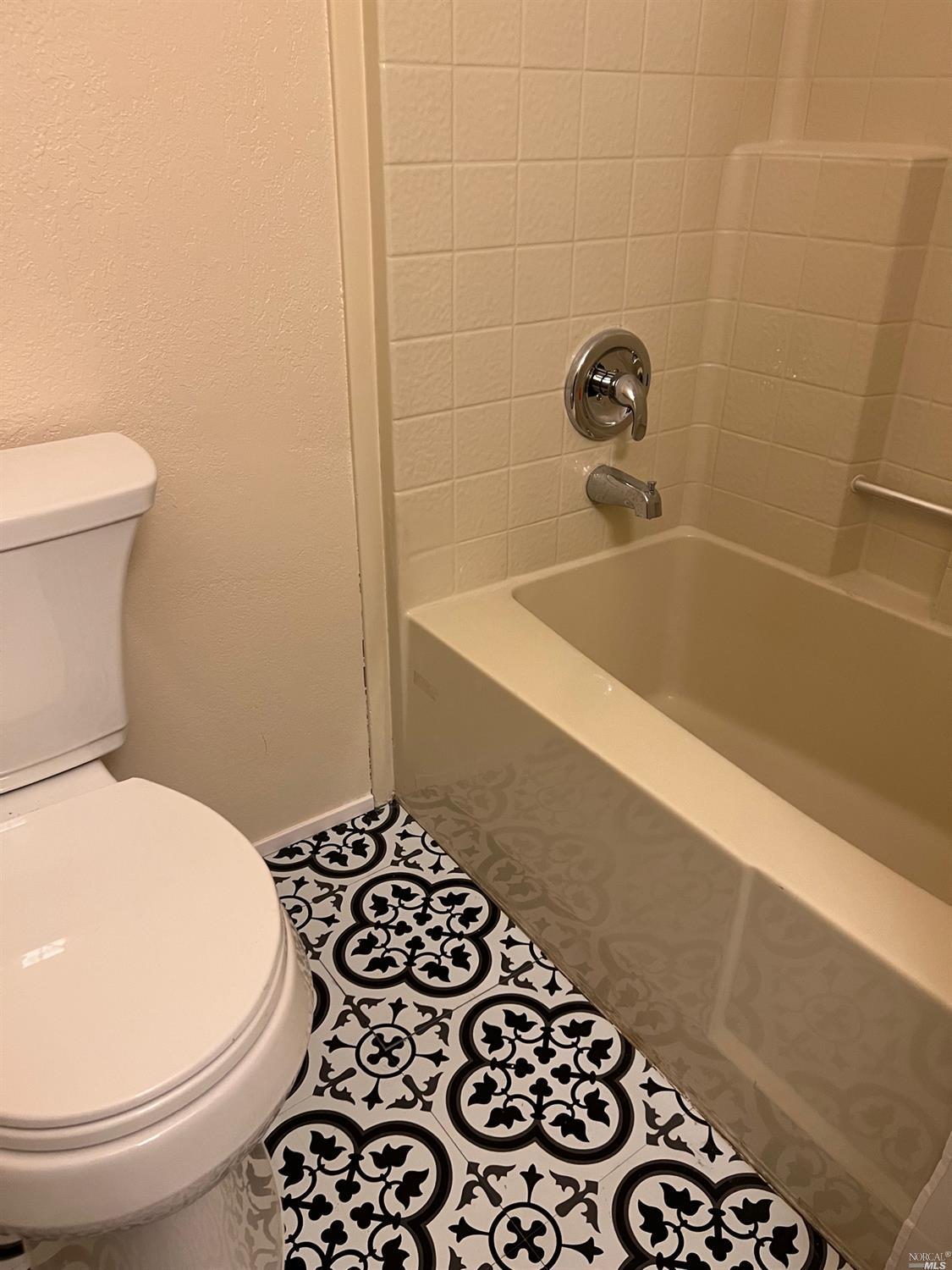 Property photo 36