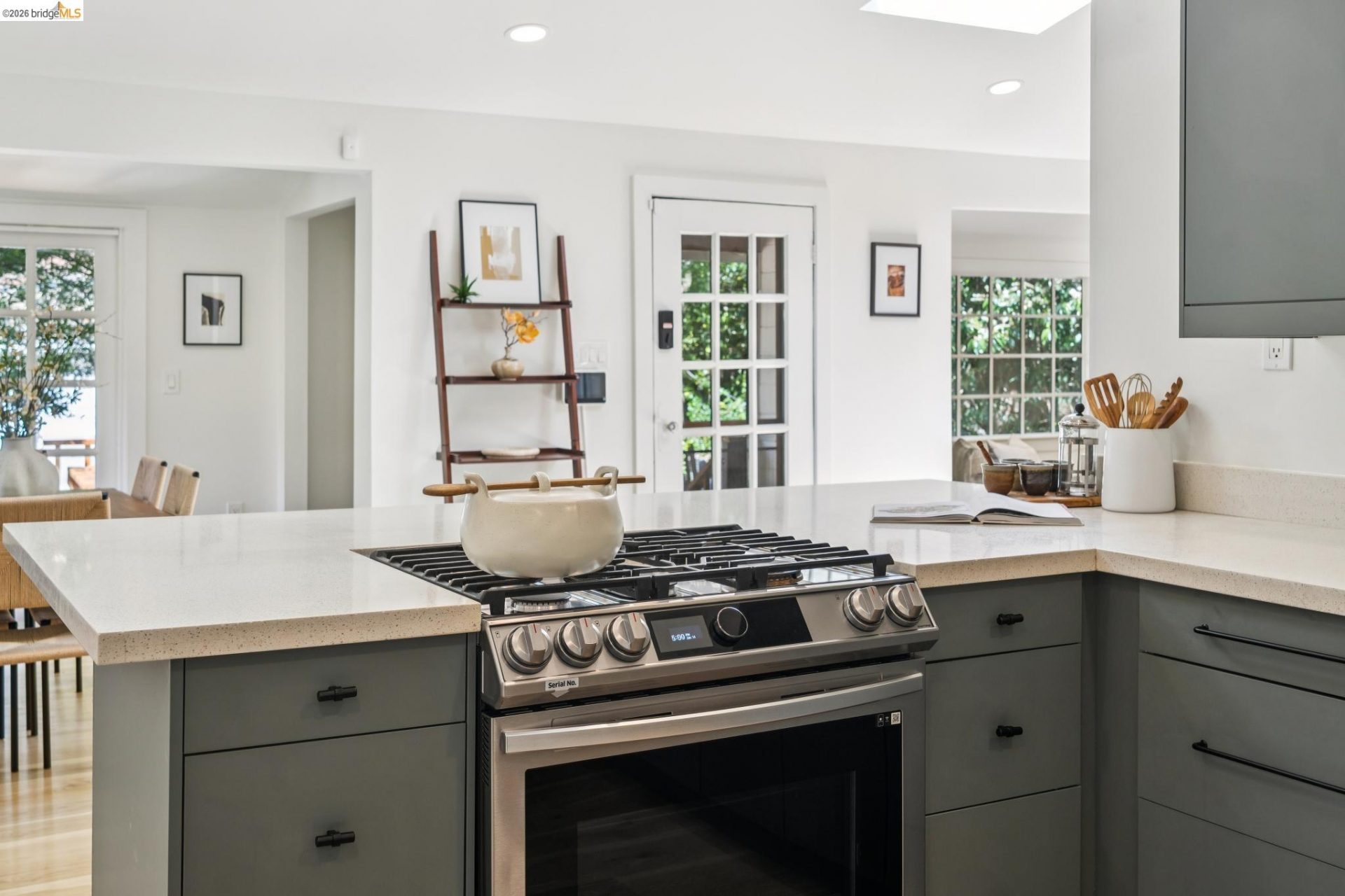 Property photo 34