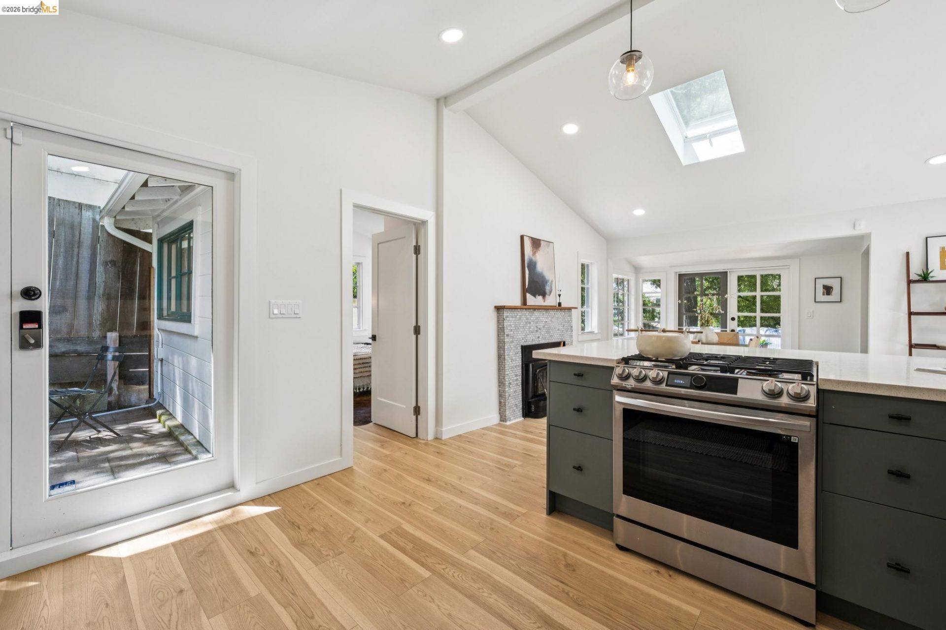Property photo 35