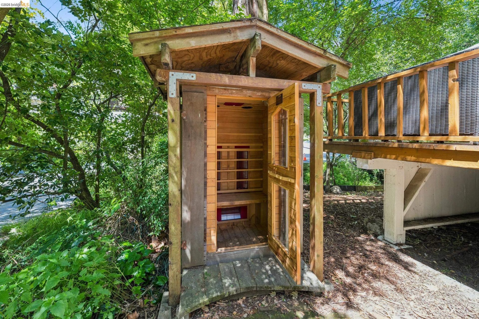 Property photo 44