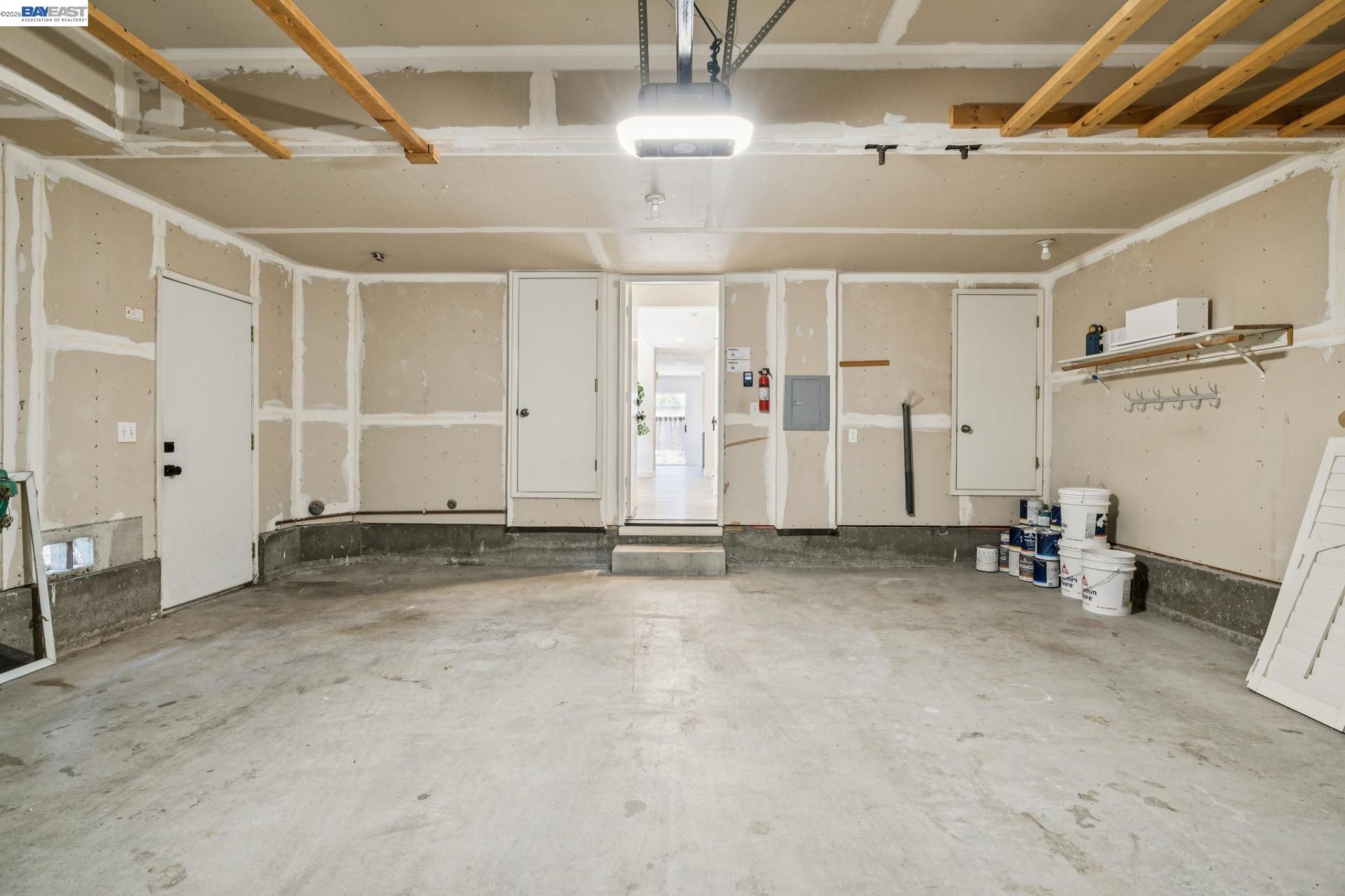 Property photo 46