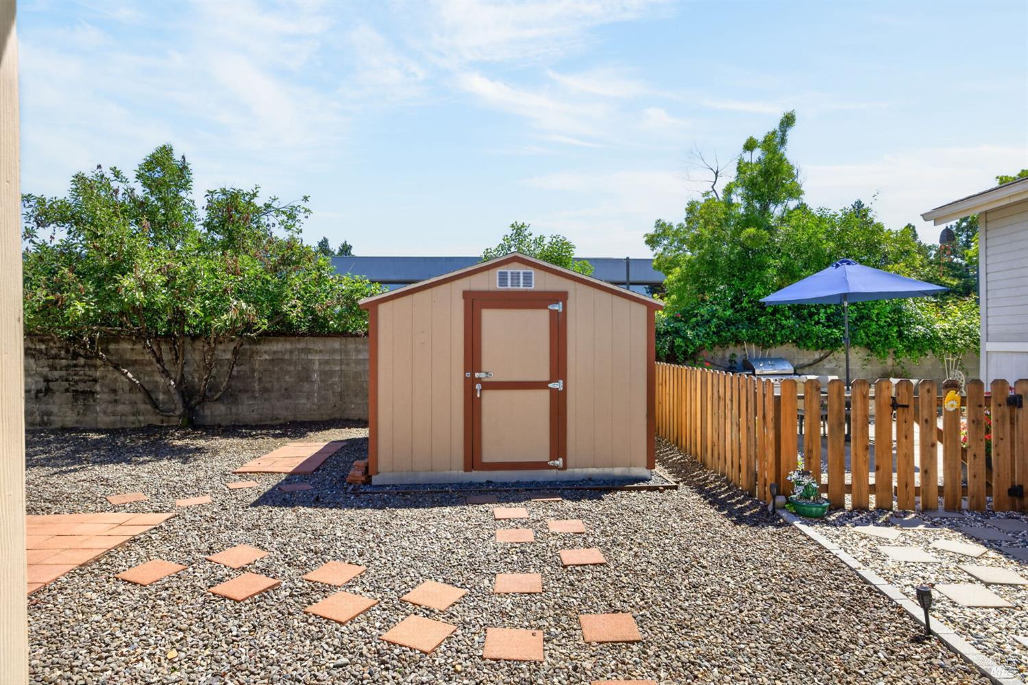 Property photo 28