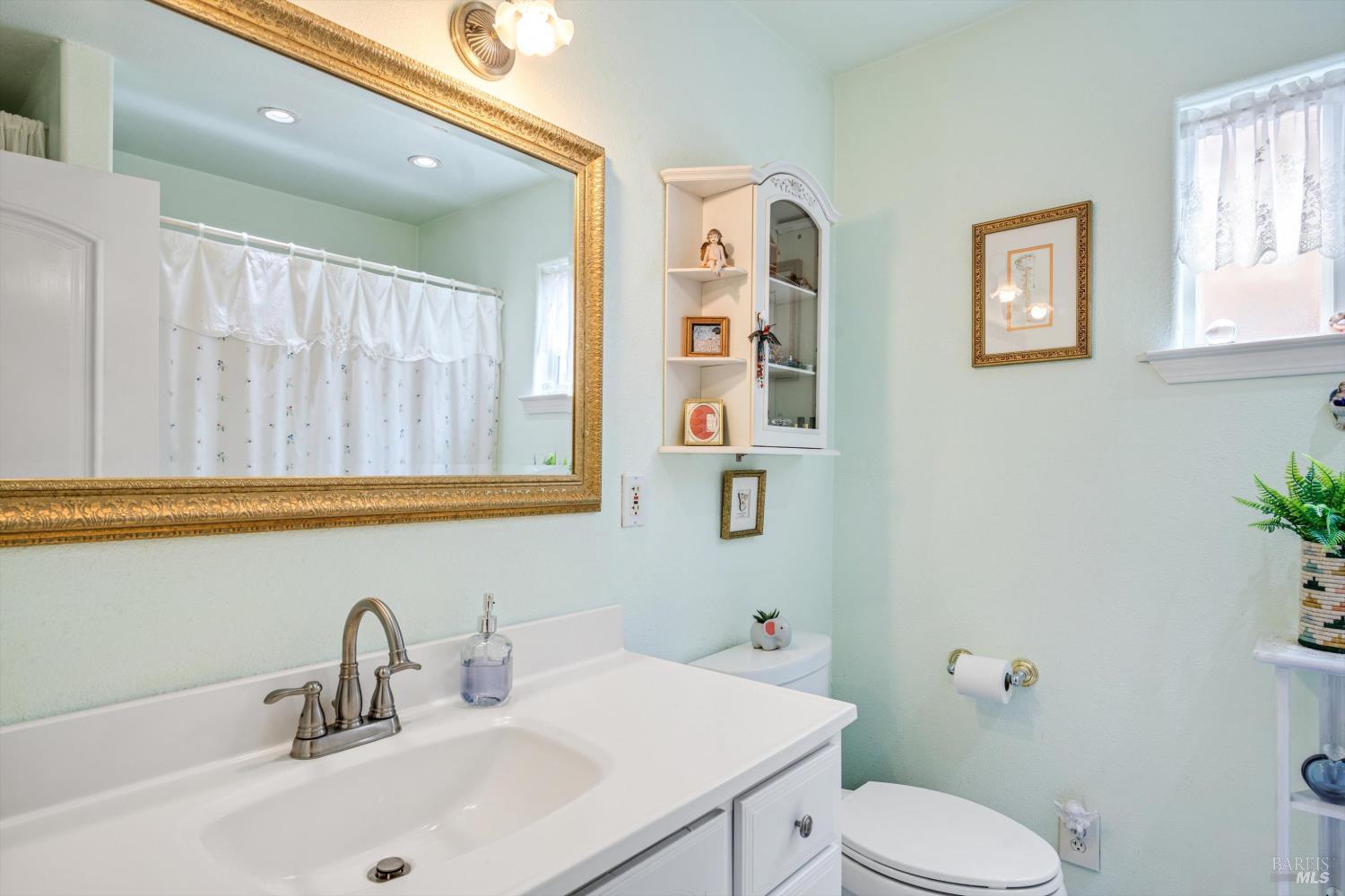 Property photo 25