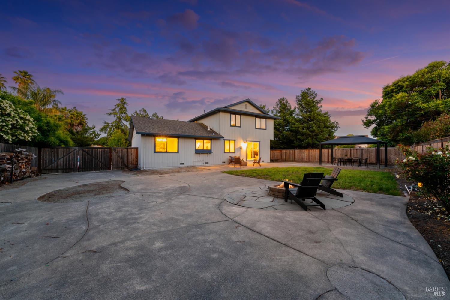 Property photo 32