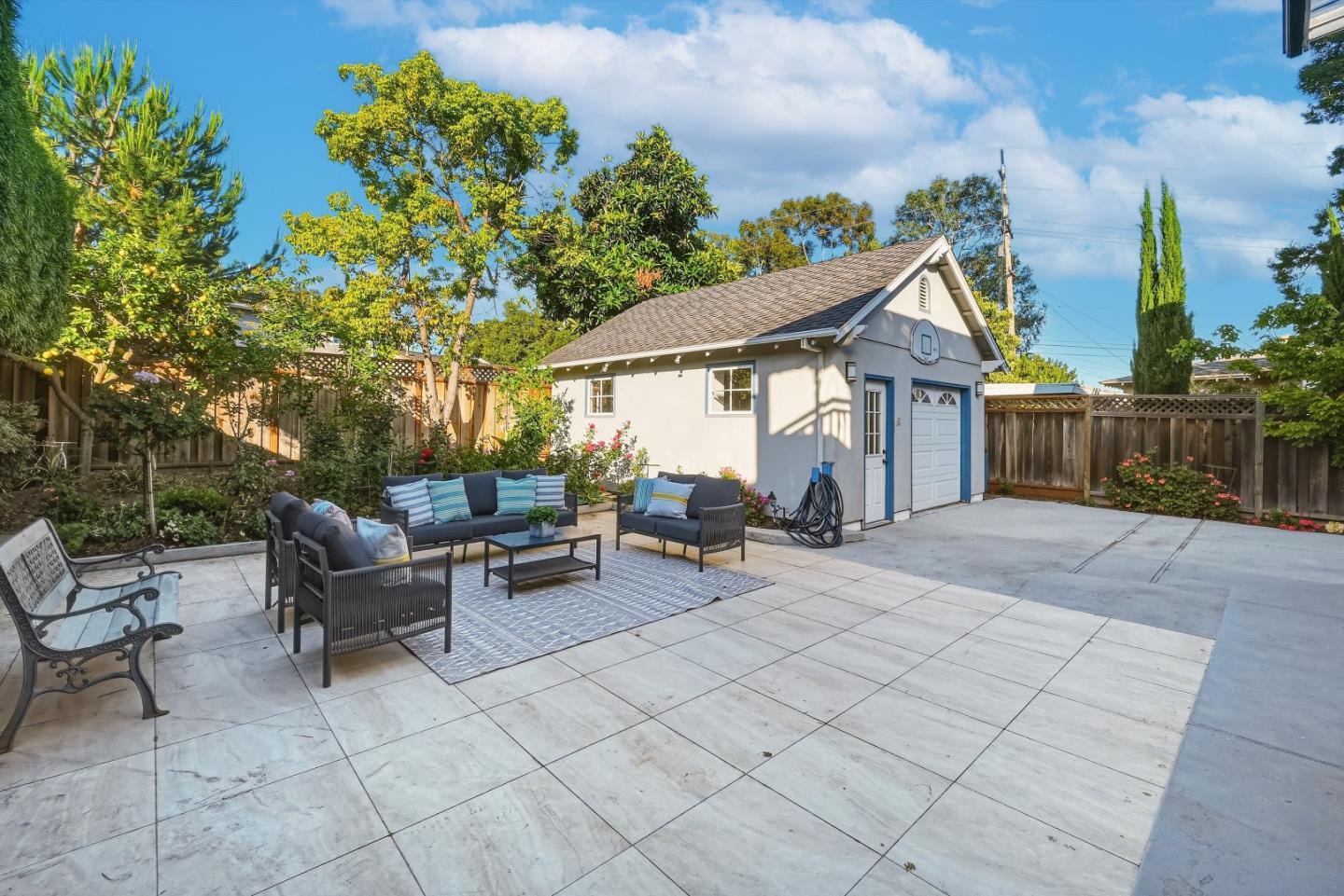 Property photo 44