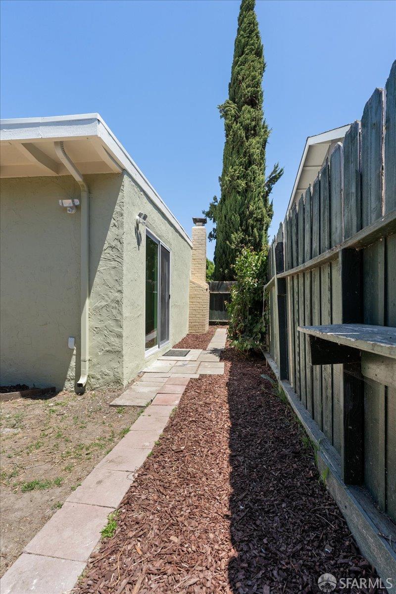 Property photo 35