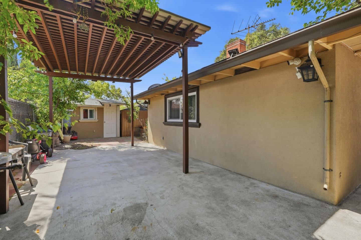 Property photo 45