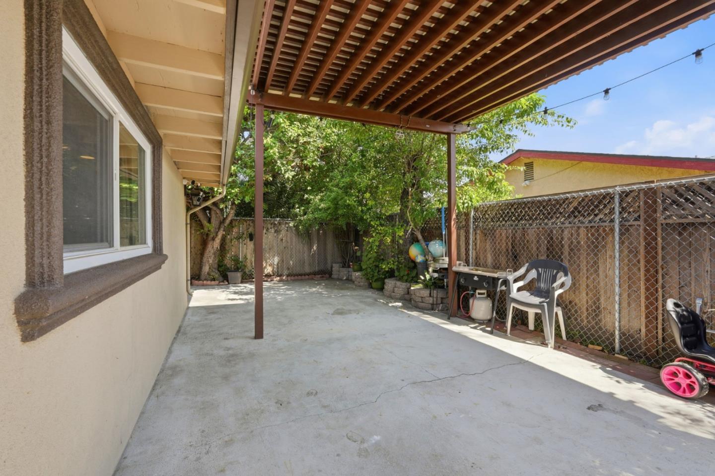 Property photo 46