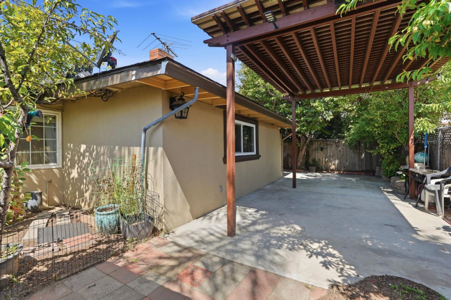 Property photo 47