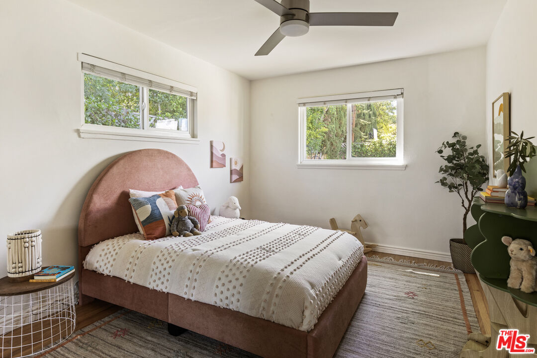 Property photo 35