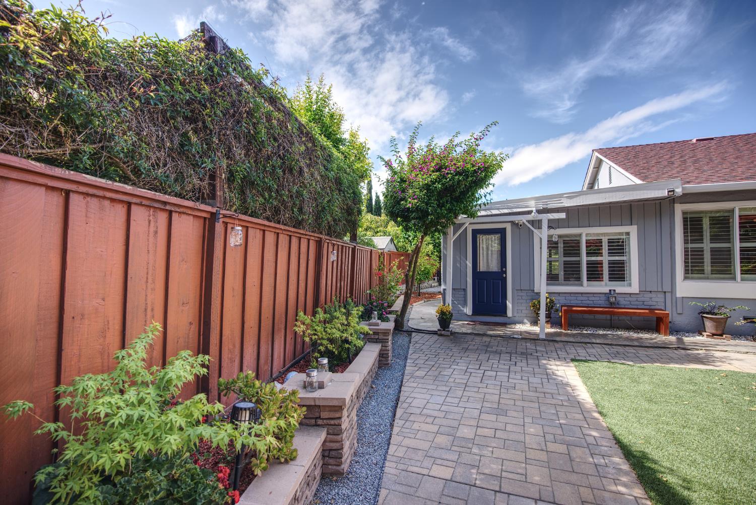 Property photo 43
