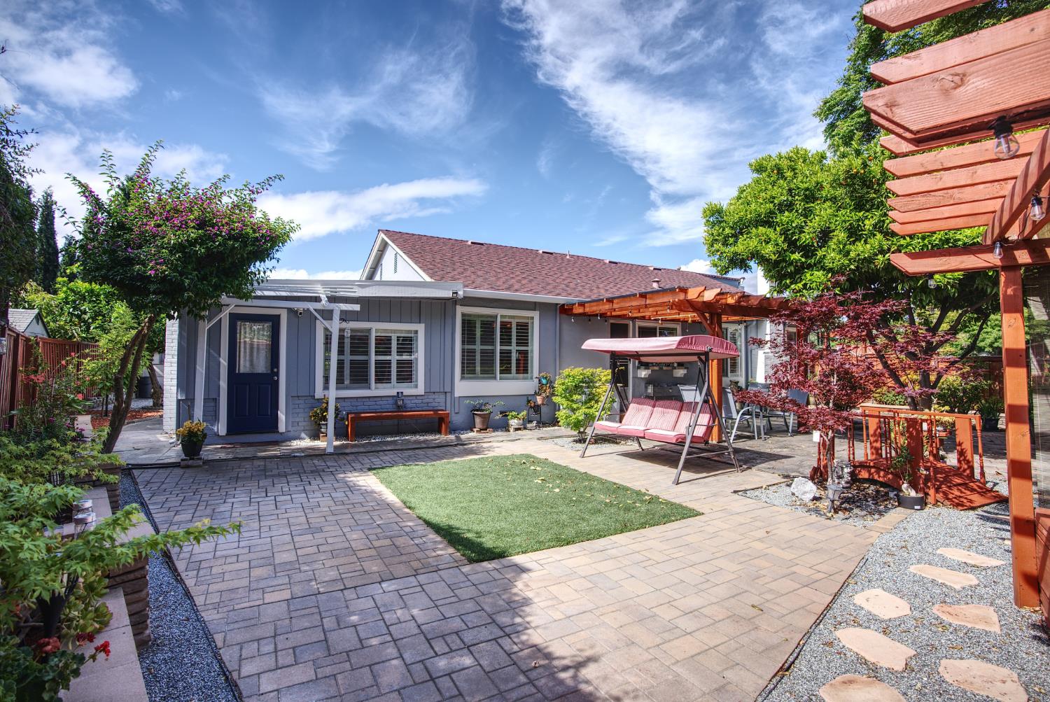 Property photo 44