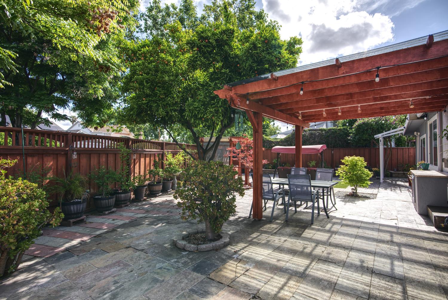 Property photo 46