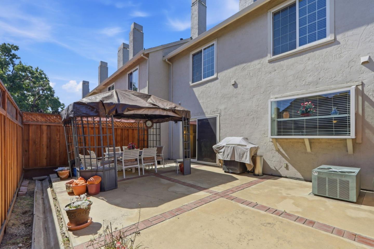 Property photo 43