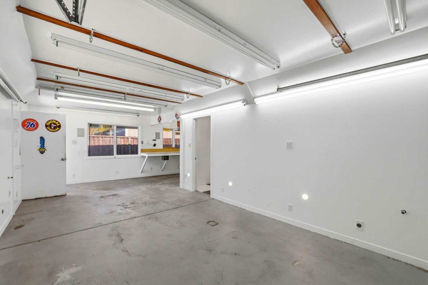 Property photo 50