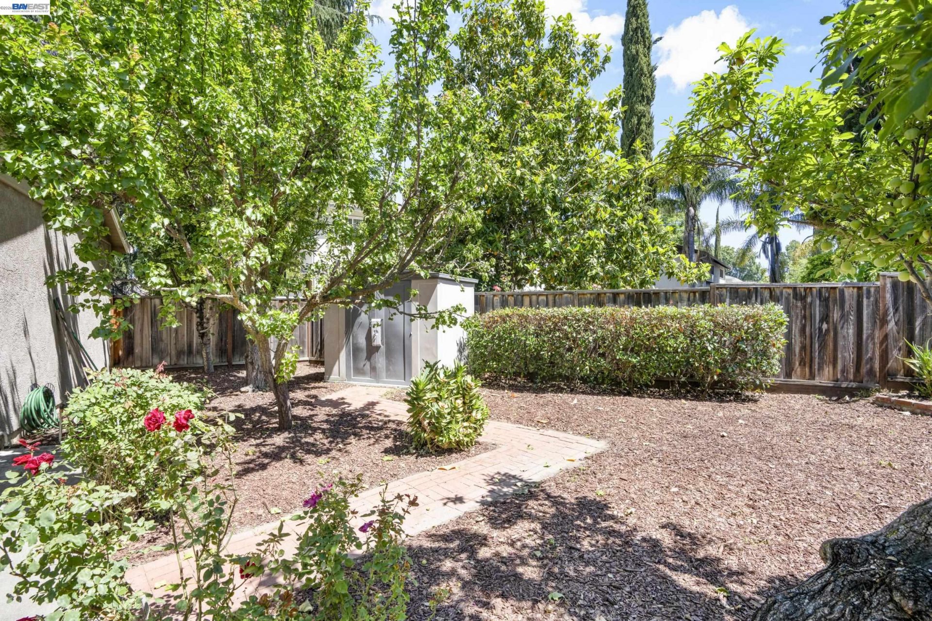 Property photo 32