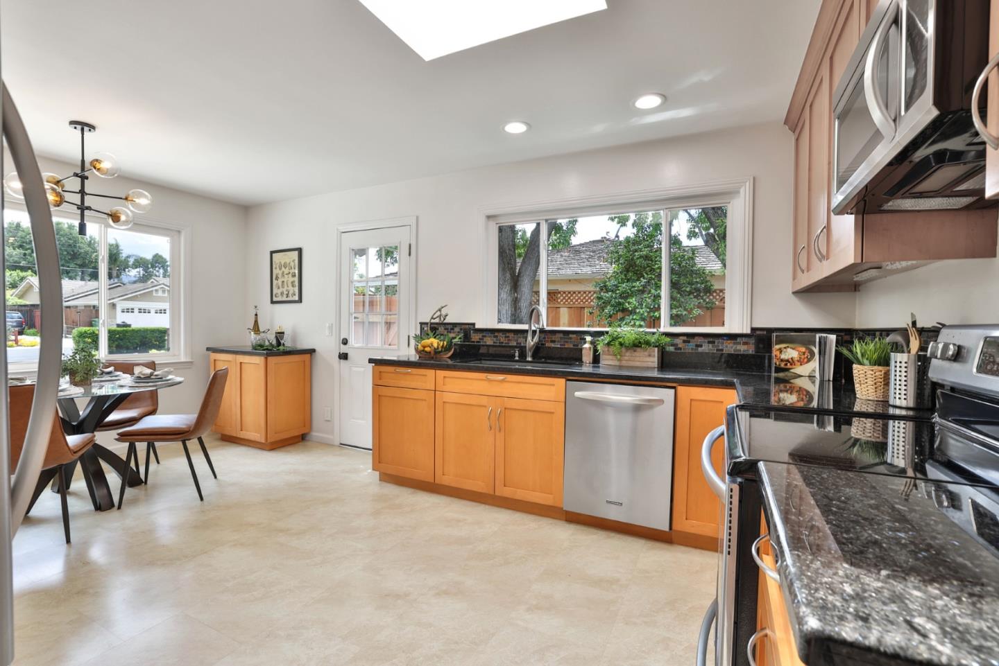 Property photo 16