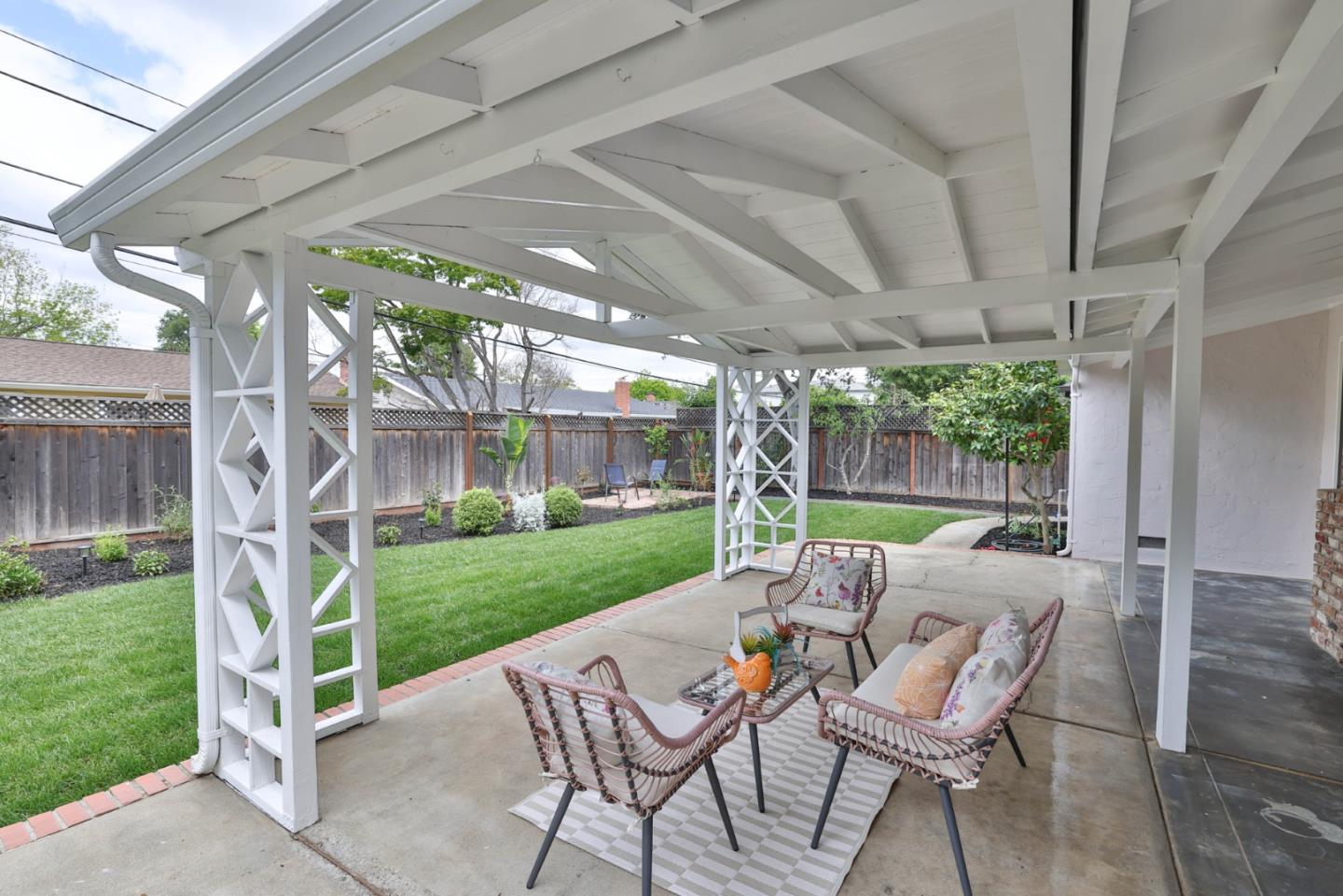 Property photo 35