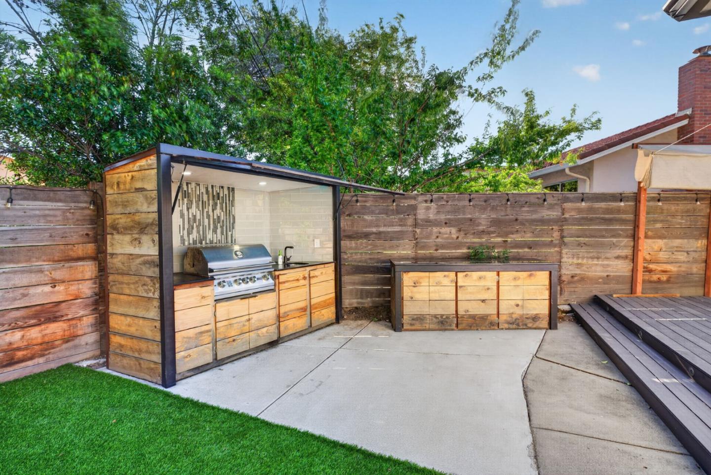Property photo 37