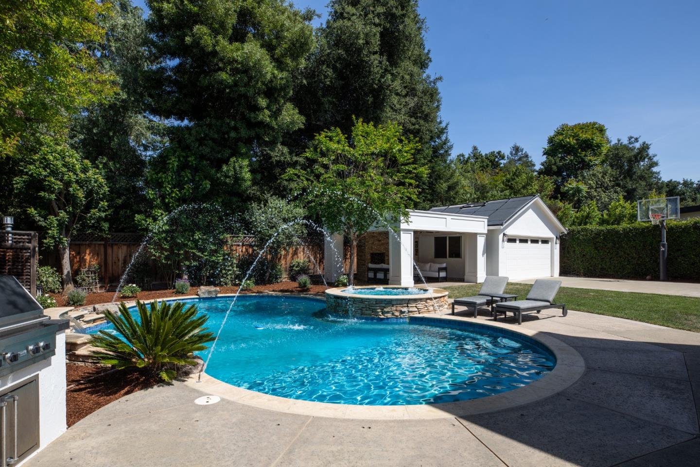 Property photo 43