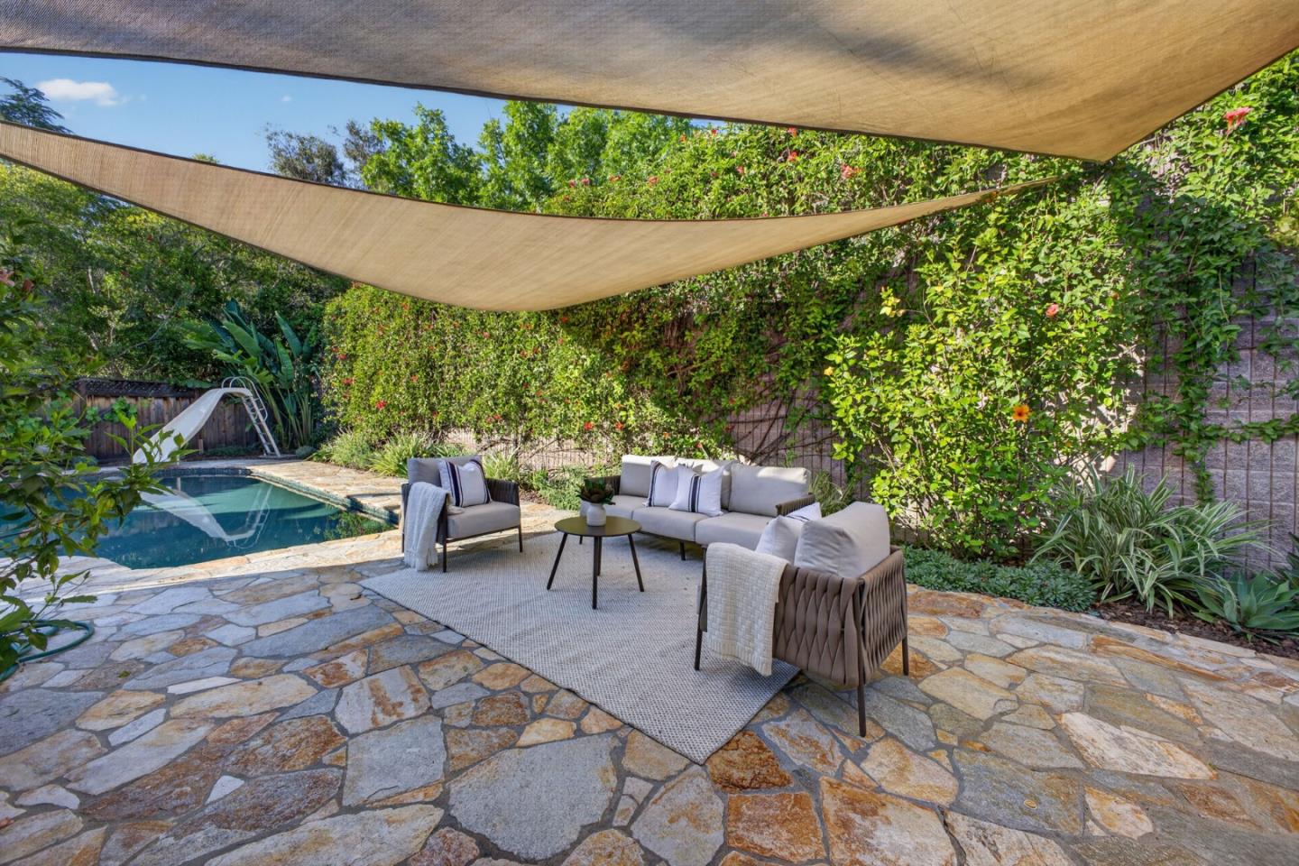 Property photo 43