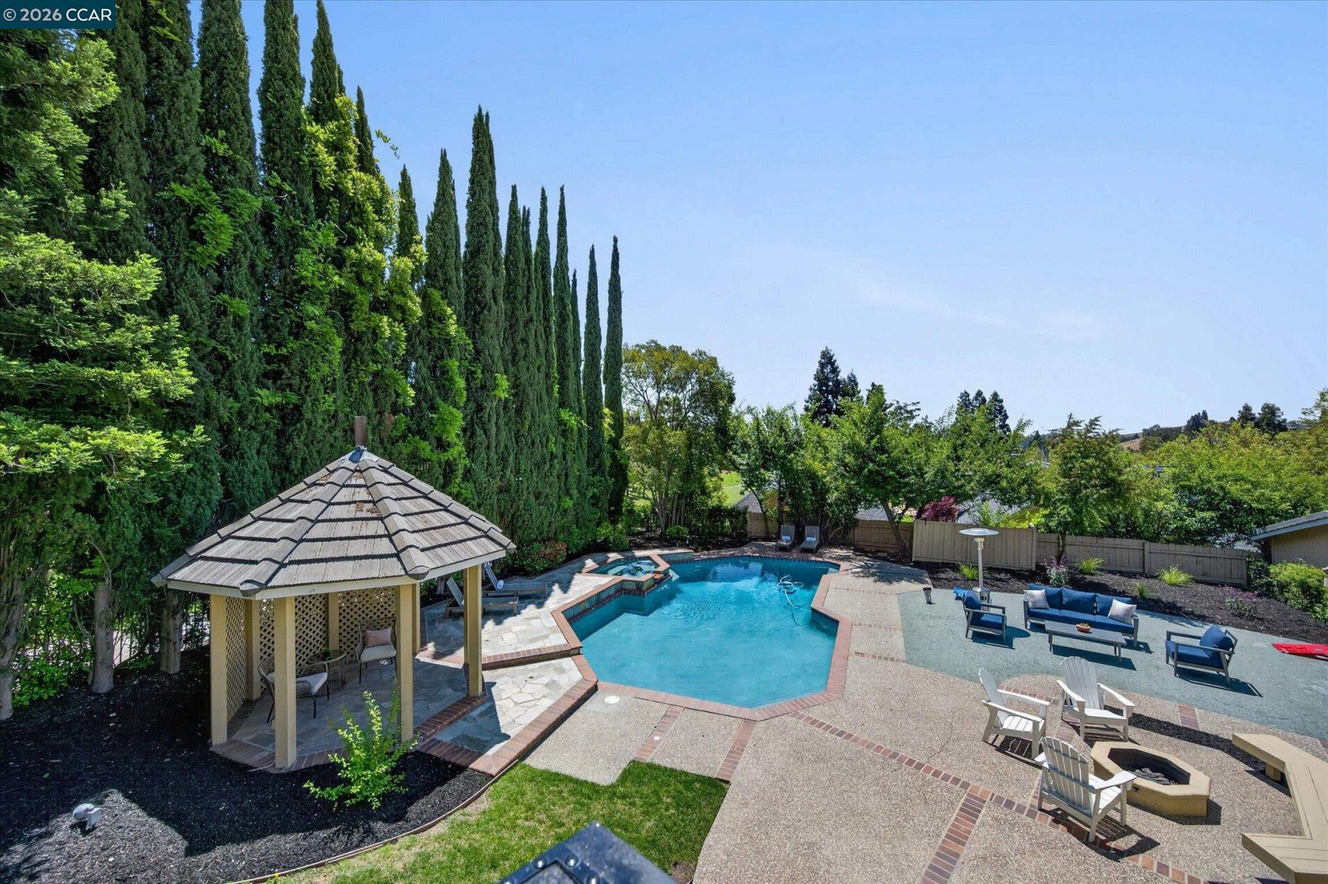 Property photo 32