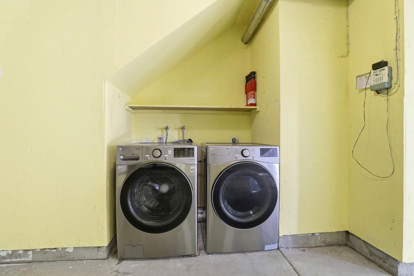 Property photo 32