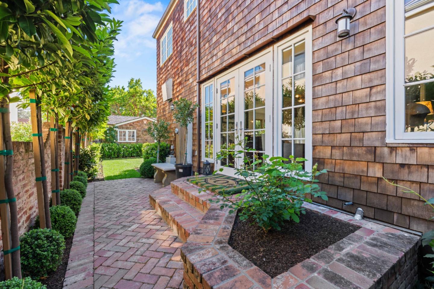 Property photo 33