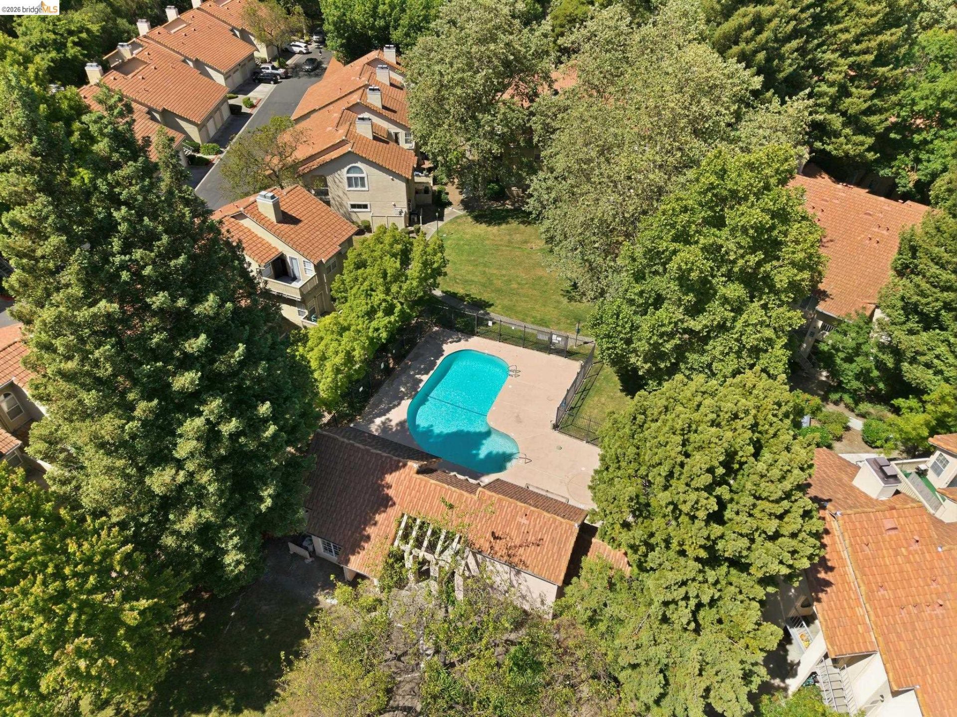 Property photo 35