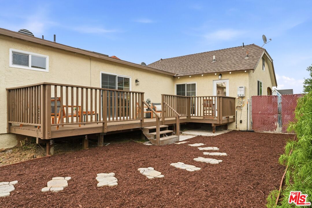 Property photo 38