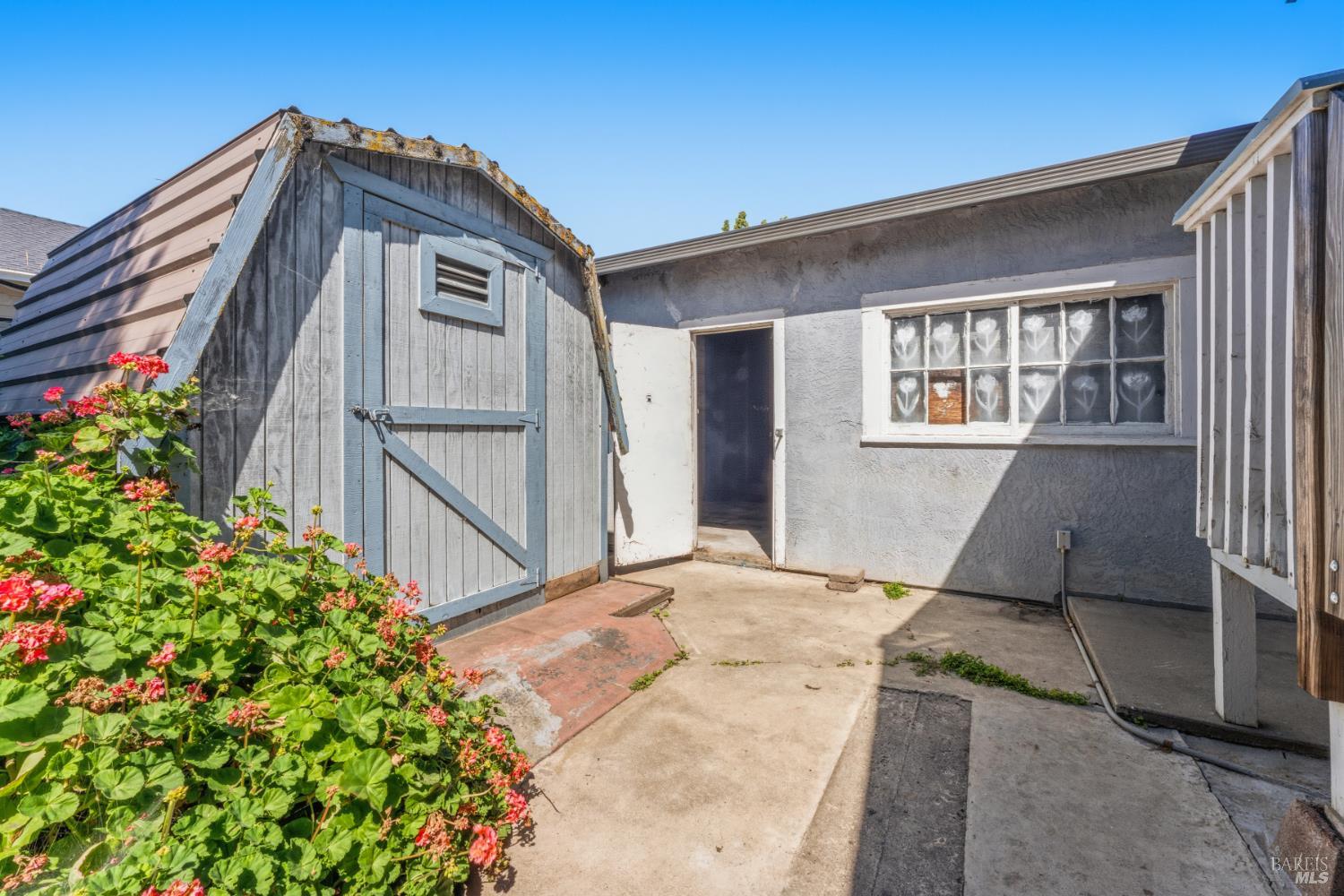 Property photo 25