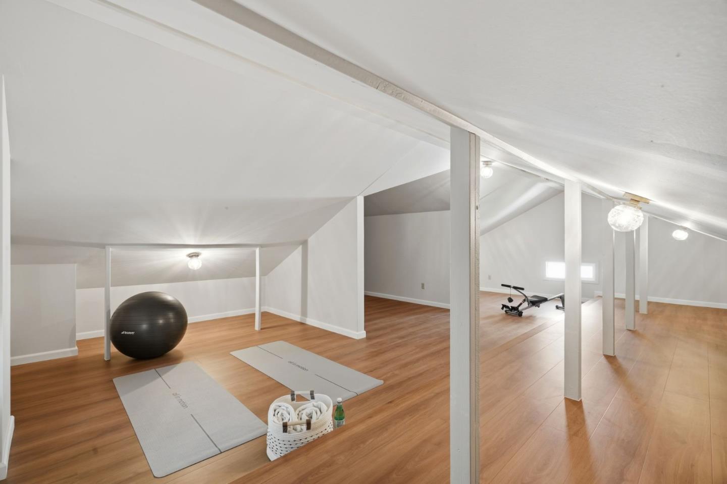 Property photo 44