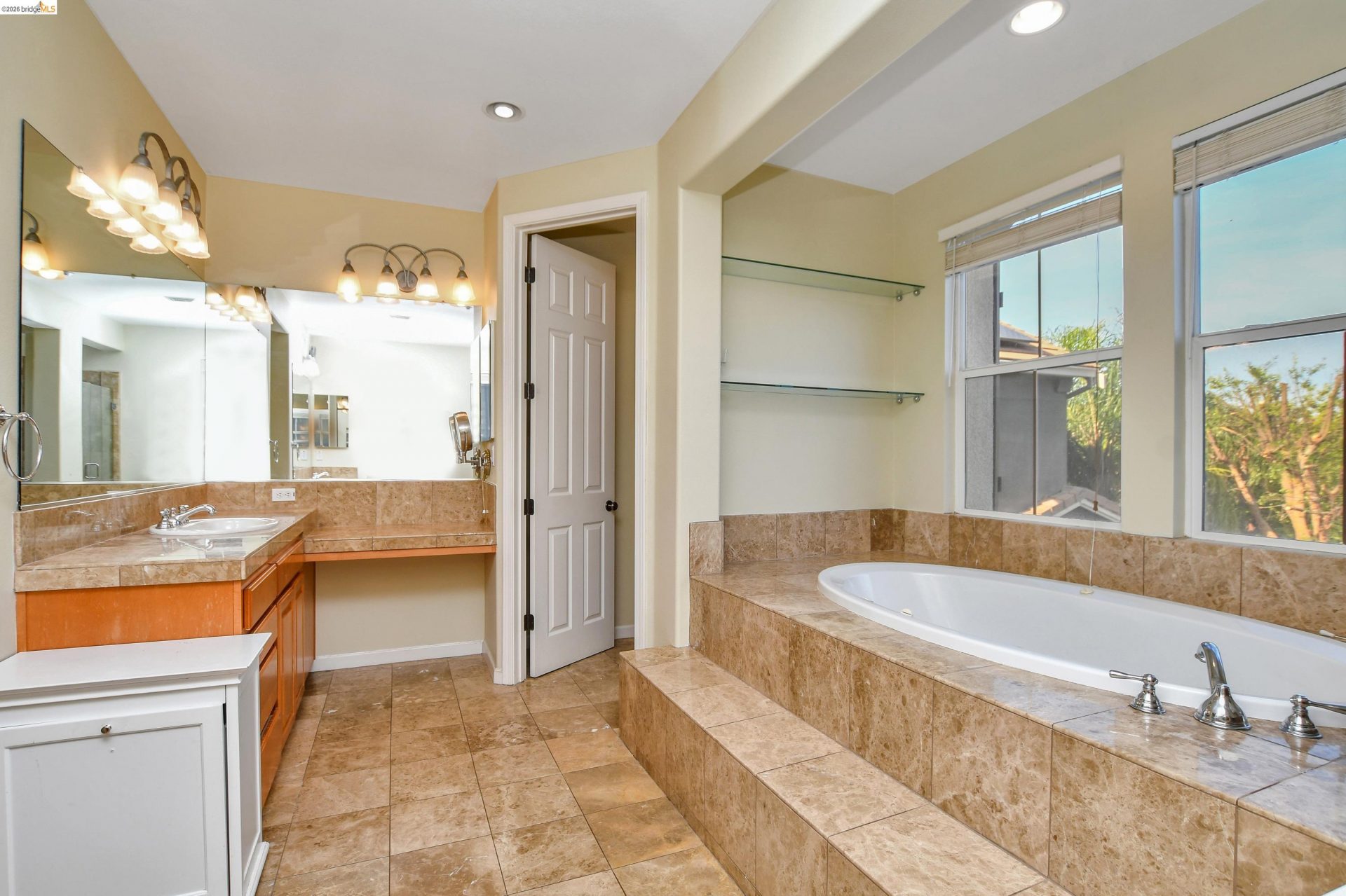 Property photo 39