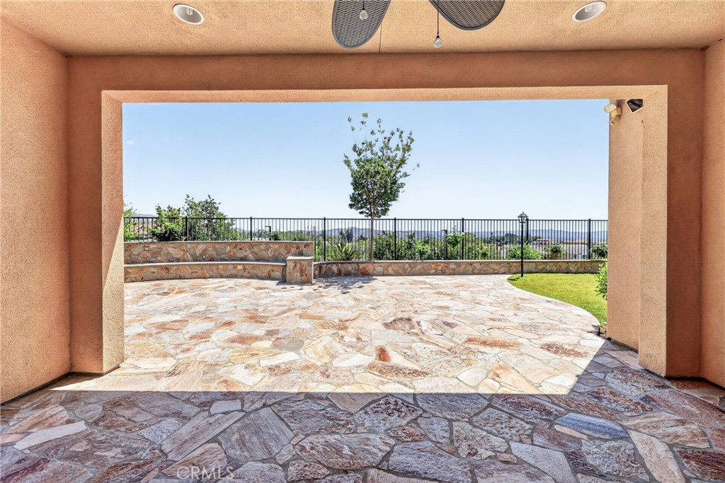 Property photo 43