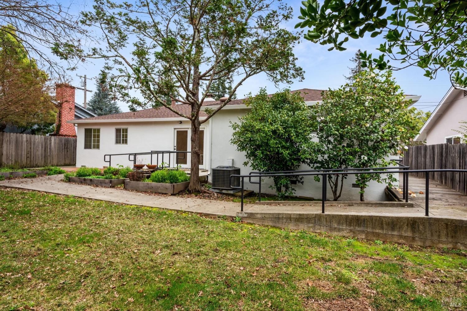 Property photo 41