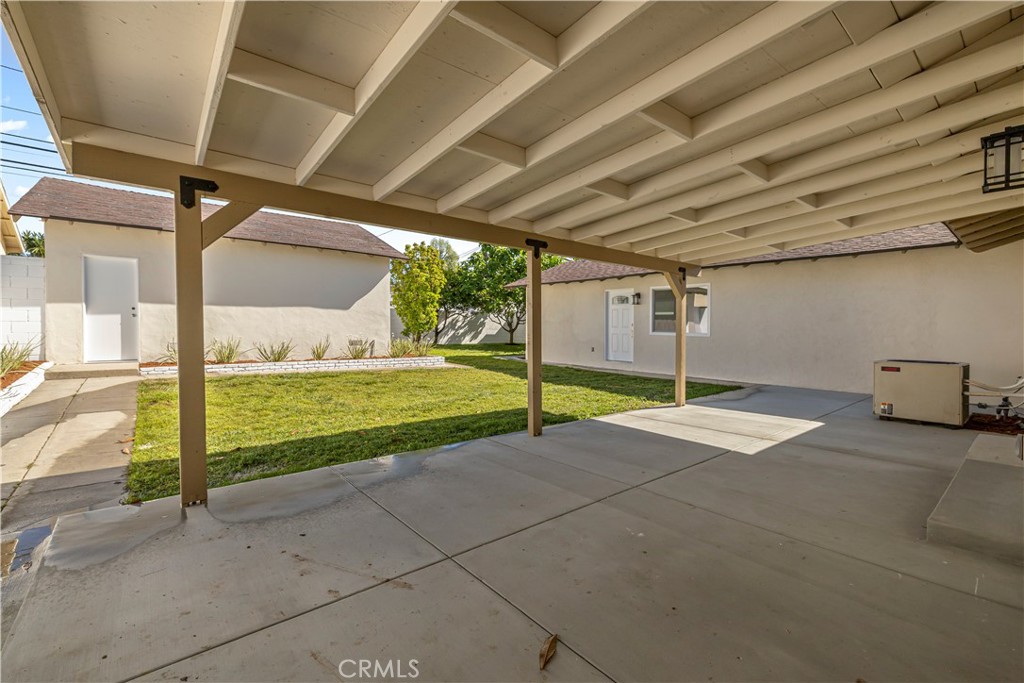 Property photo 36