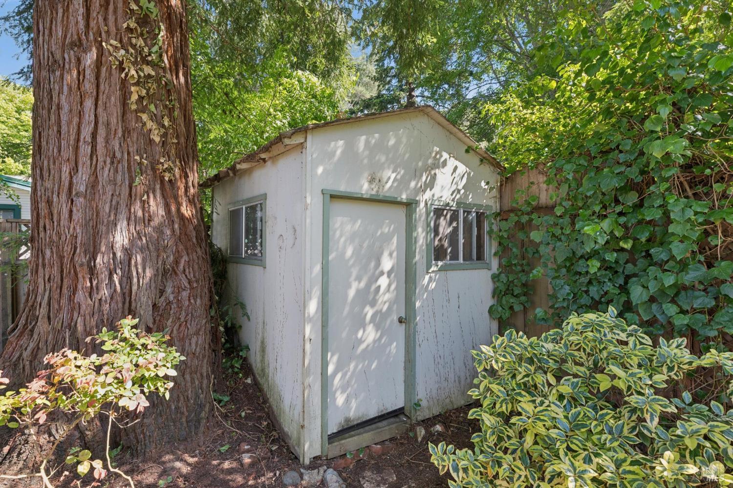 Property photo 35