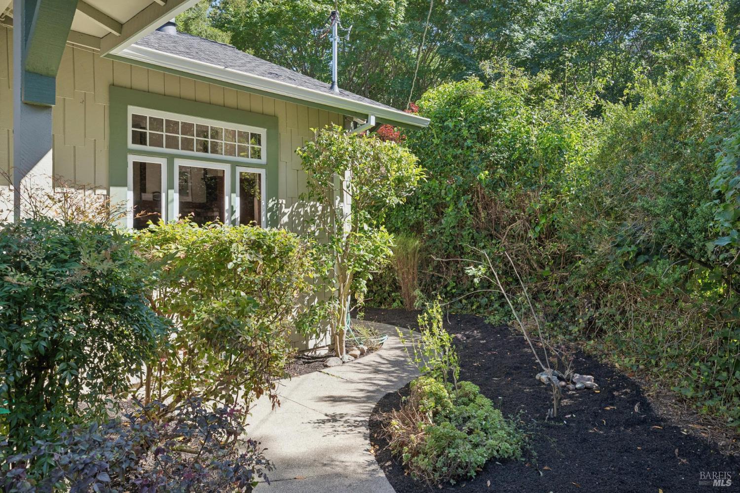 Property photo 38